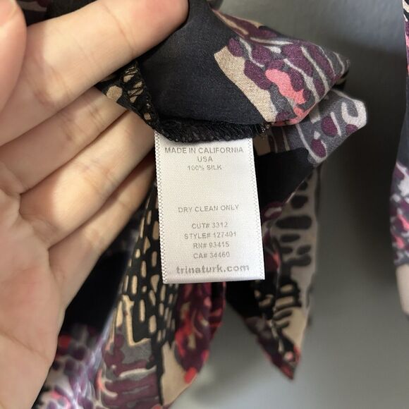 Trina Turk Silk Top Size Small Artsy Luxe Lightweight Blouse Womens Chic Office - Picture 4 of 14